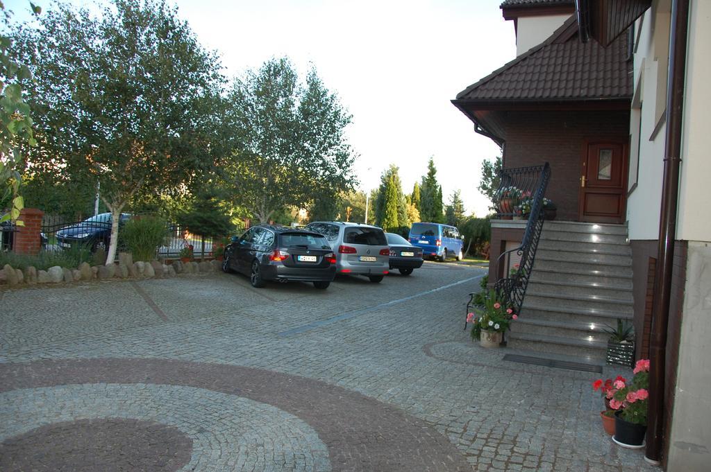 Willa Etna Dziwnowek Exterior photo